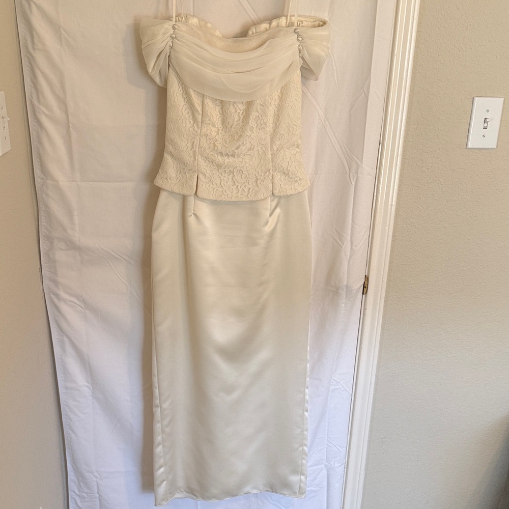 Scott McClintock Ivory Off-Shoulder Lace Bodice Wedding Dress